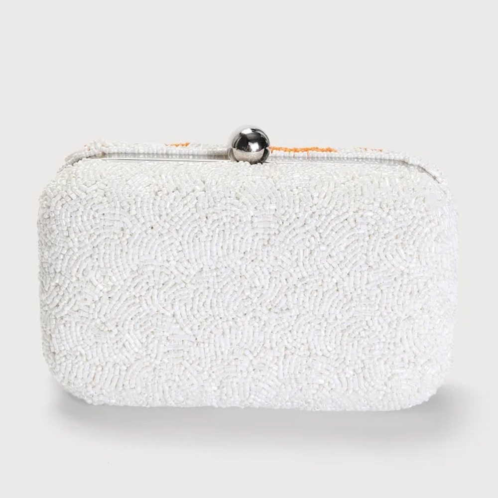 Vacay Darling White and Orange Beaded Clutch - Picture 4 of 14